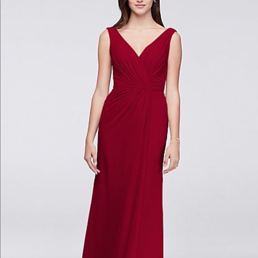 Brand new Vera Wang wine v neck gown
